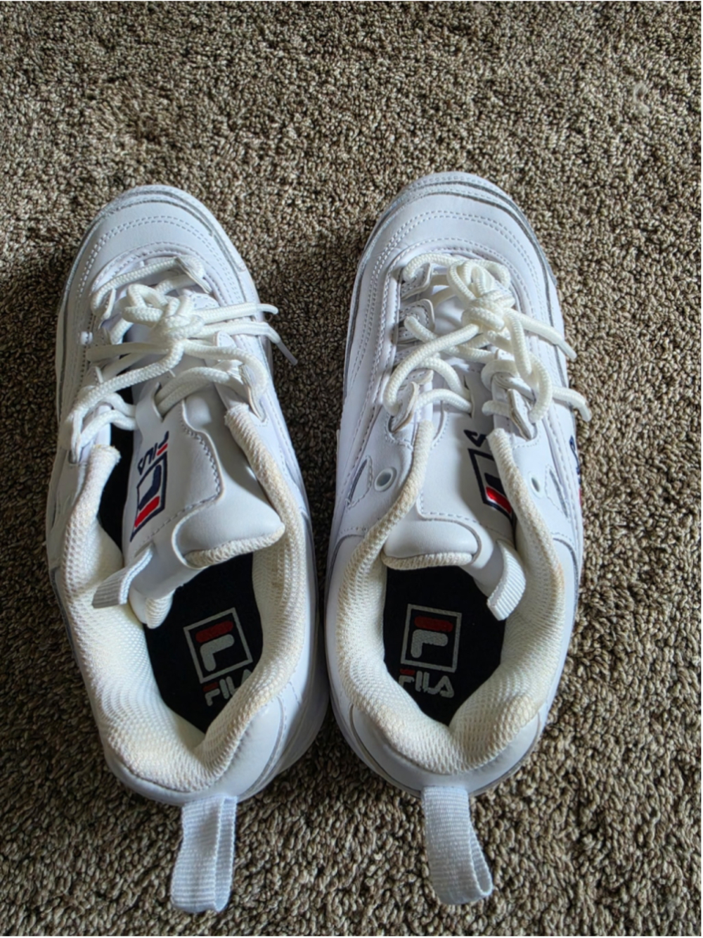 FILA Women’s Size 7 White Disruptor Style Chunky Sneakers 5CM00783-125 - Picture 3 of 5